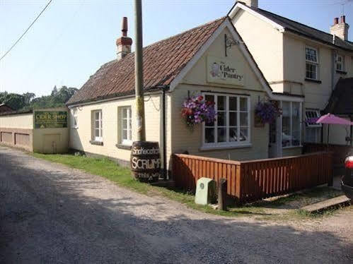 Cider Cottages Берли Экстерьер фото